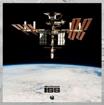 ISS (2022)